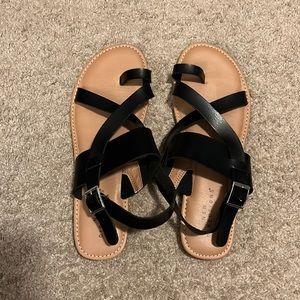 New Directions Glandy Sandals